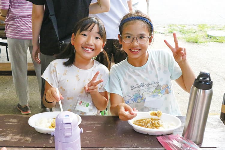 ～かまどごはん＆カレー作り・お楽しみドラム缶風呂～そらまめ初夏のどろんこ田植え体験ツアー（２）