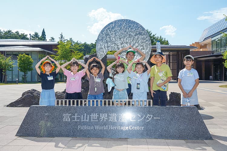 日本一への大挑戦！！富士登山・ご来光ツアー（富士吉田コース）①