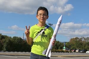 【関西出発】ロケット打ち上げ体験&世界記録の紙ヒコーキ 安曇野サマーキャンプ