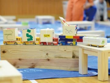 君も発明家☆人気のからくりに迫る!そらまめピタゴラ装置作り体験ツアー