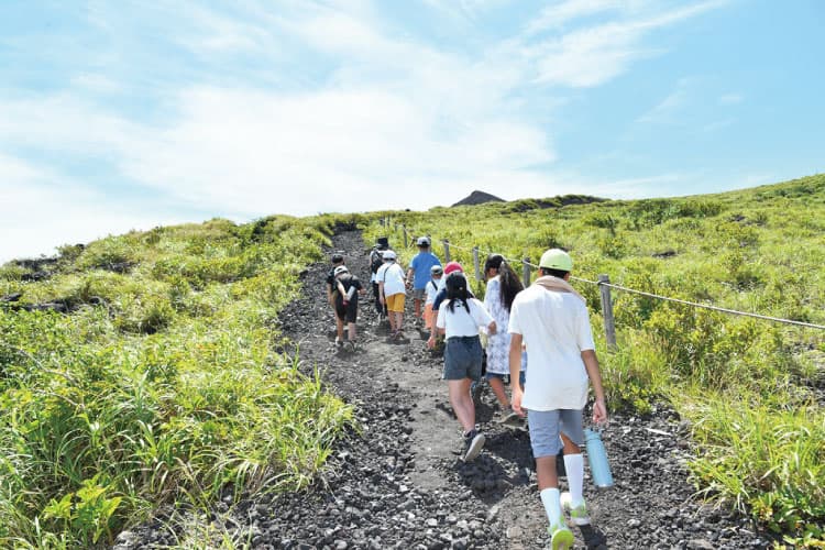 夜行船で行く大海原の大冒険★伊豆七島3島めぐり!アイランドホッピングキャンプ①シュノーケリングコース ②スキューバライトコース