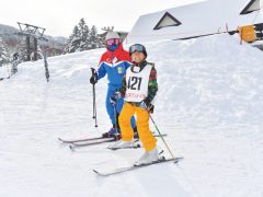 春休み 冬休み 子どものスキーキャンプ スキースクール 小学生 中学生 一覧 子供のためのキャンプ 工場見学 自然体験 スキーツアーはそらまめキッズアドベンチャーへ