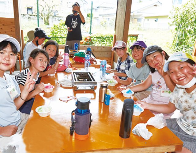 22年 夏休みの子供向けバスツアー 宿泊 日帰り おすすめ８選 子供のためのキャンプ 工場見学 自然体験 スキーツアー はそらまめキッズアドベンチャーへ