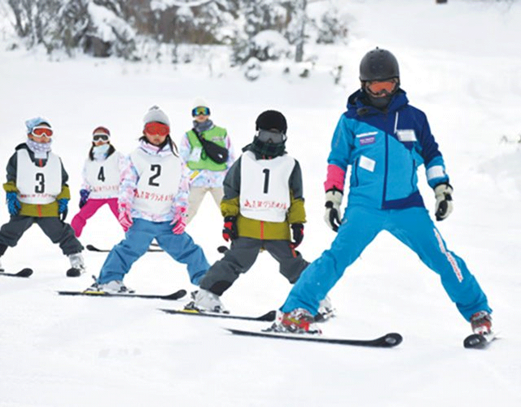 スキーキャンプ【少人数】初級・中級コース