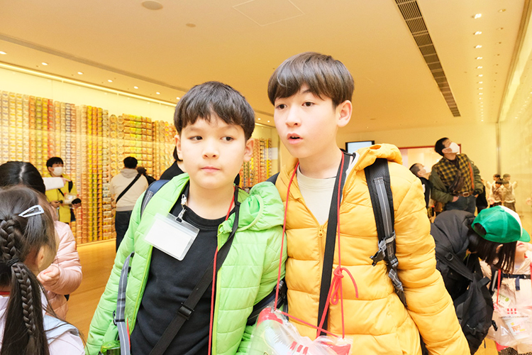 お友だちと楽しく過ごす