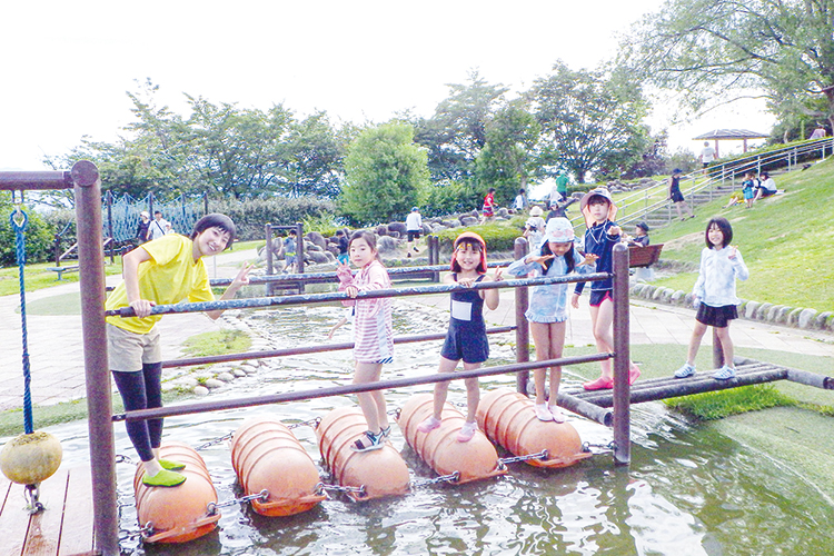 アクアアスレチック