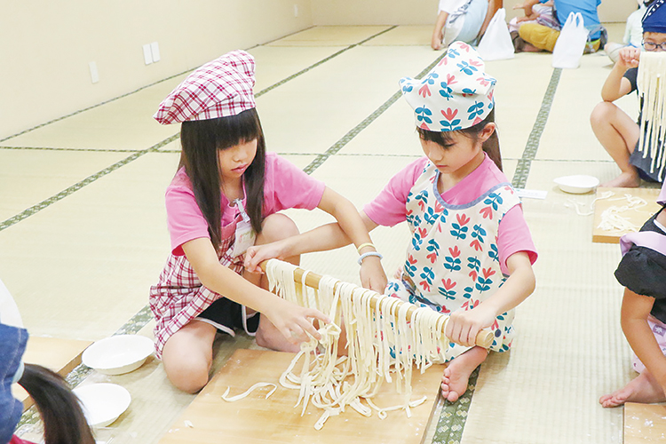 完成品はお持ち帰りOK