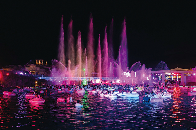 ナイトプール！