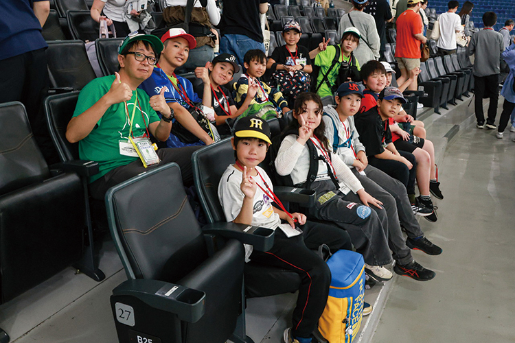 プラネタリウムの客席