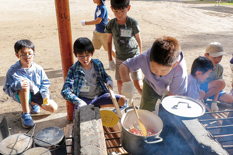火起こしにも挑戦！