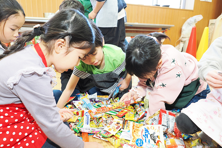 お菓子を選ぼう