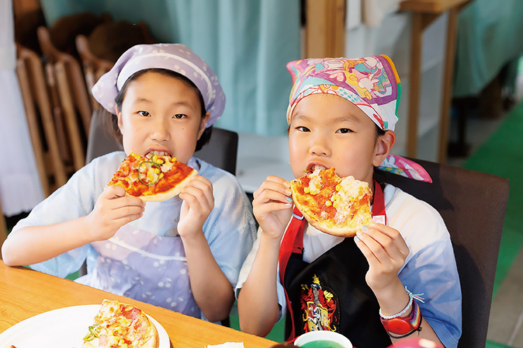 手作りピザの実食
